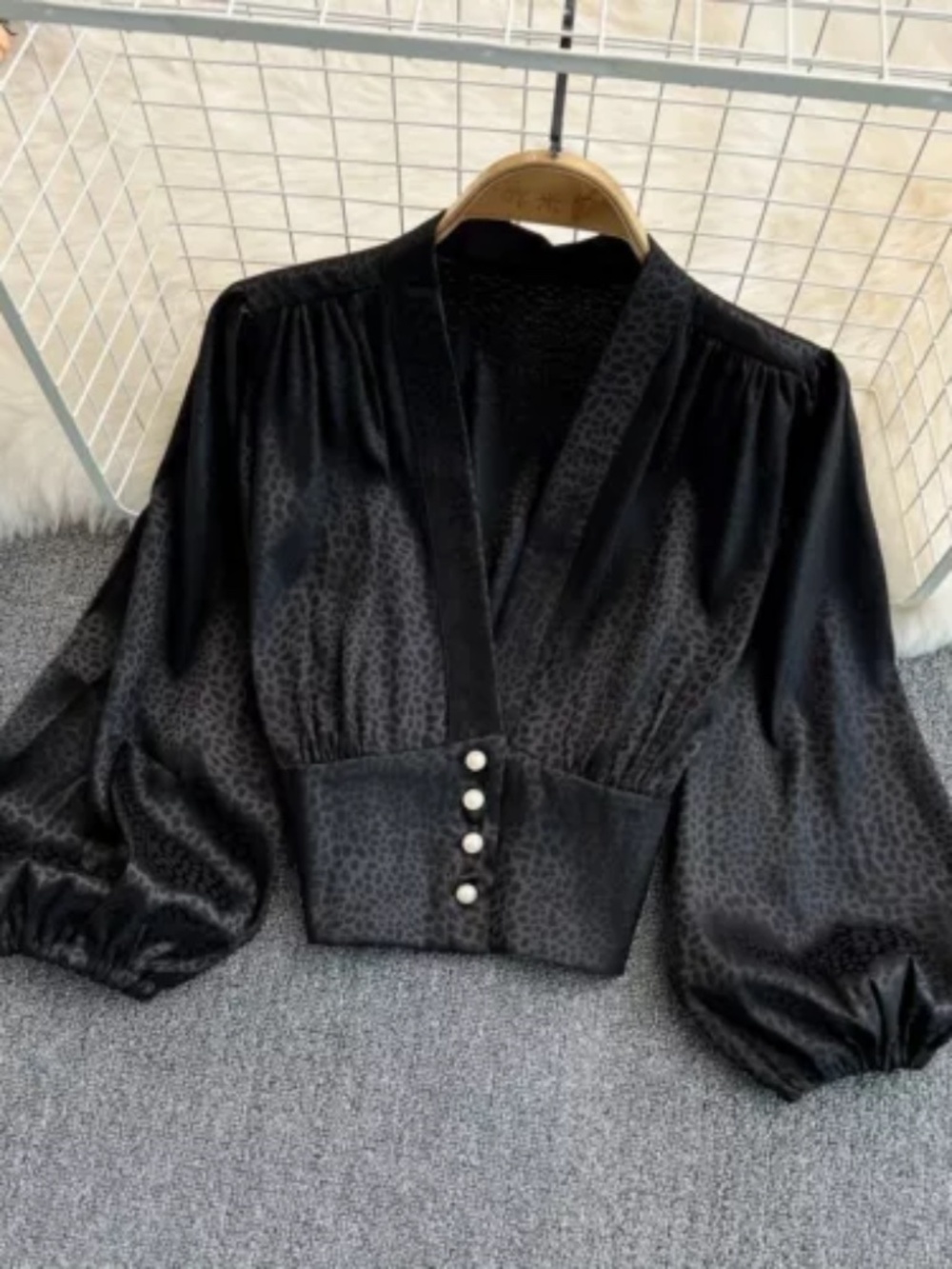 Women Satin Faux Silk Shirts Crop Tops Blouse Leopard Puff Sleeve Retro V-neck